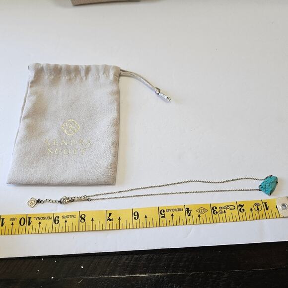 Kendra Scott Rose Isla Veined Turquoise Necklace - Picture 4 of 7